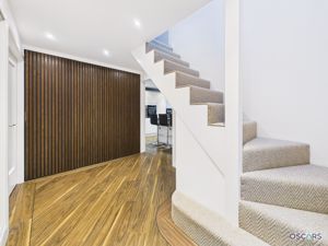 Photo 24- click for photo gallery